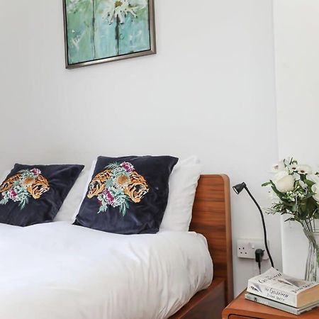 2 Bedroom Apartment In Waterloo Central Londres Exterior foto