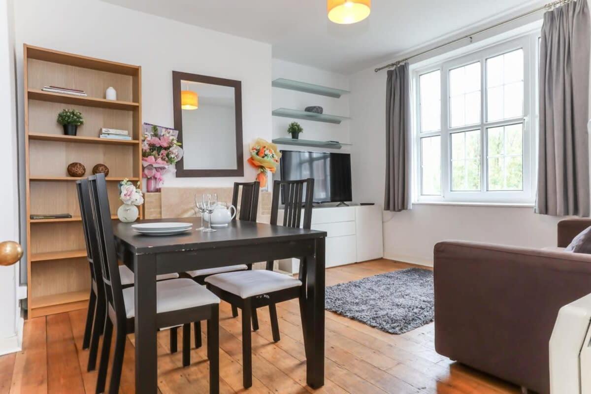 2 Bedroom Apartment In Waterloo Central Londres Exterior foto