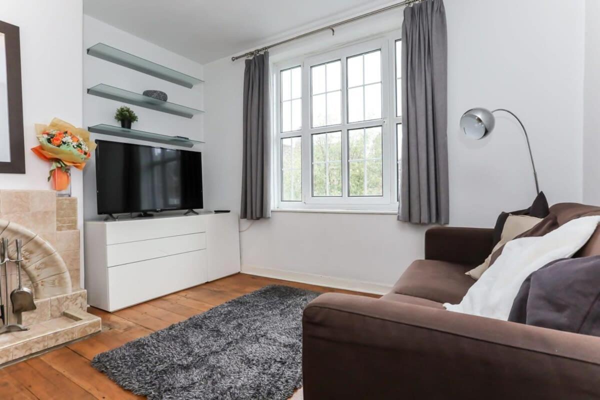 2 Bedroom Apartment In Waterloo Central Londres Exterior foto